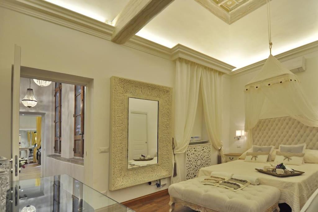 Vicolo Savelli Luxury Rome